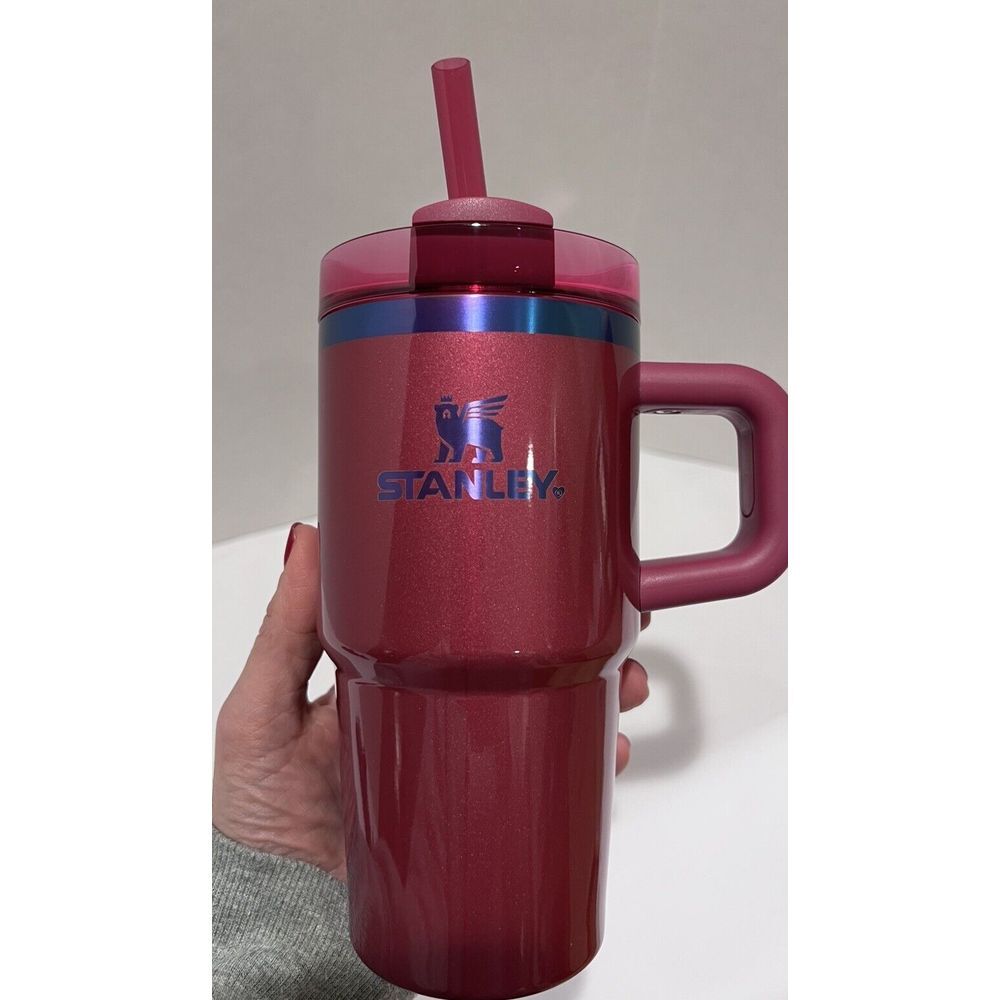 Stanley Berry‎ Truffle Valentines Day Flowstate Quencher 20oz *Presale*